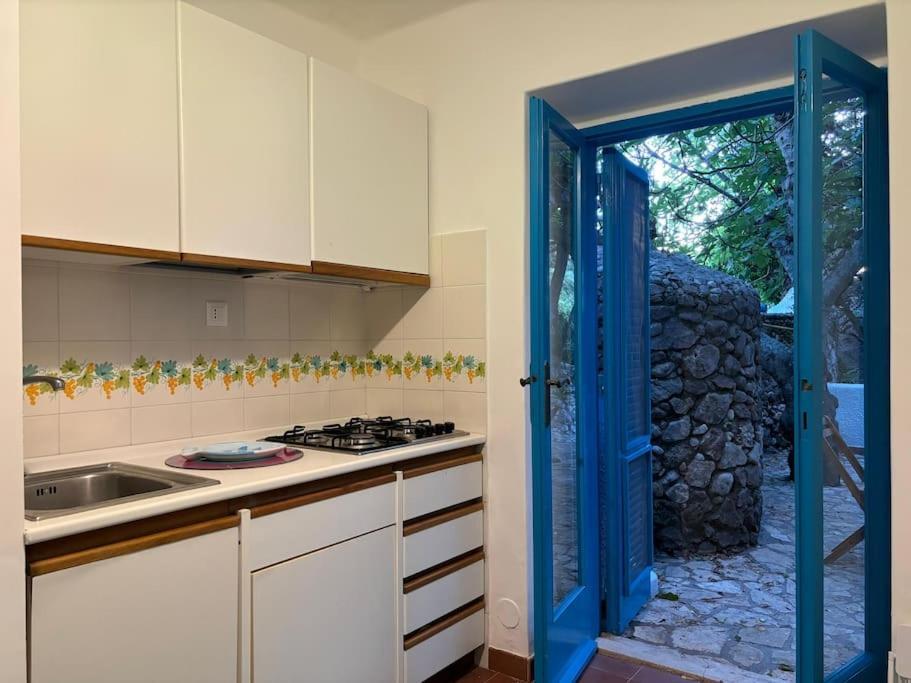 Casa Al Mare Con Spiaggia Privata Condominiale سان فيليس سيرسيو المظهر الخارجي الصورة