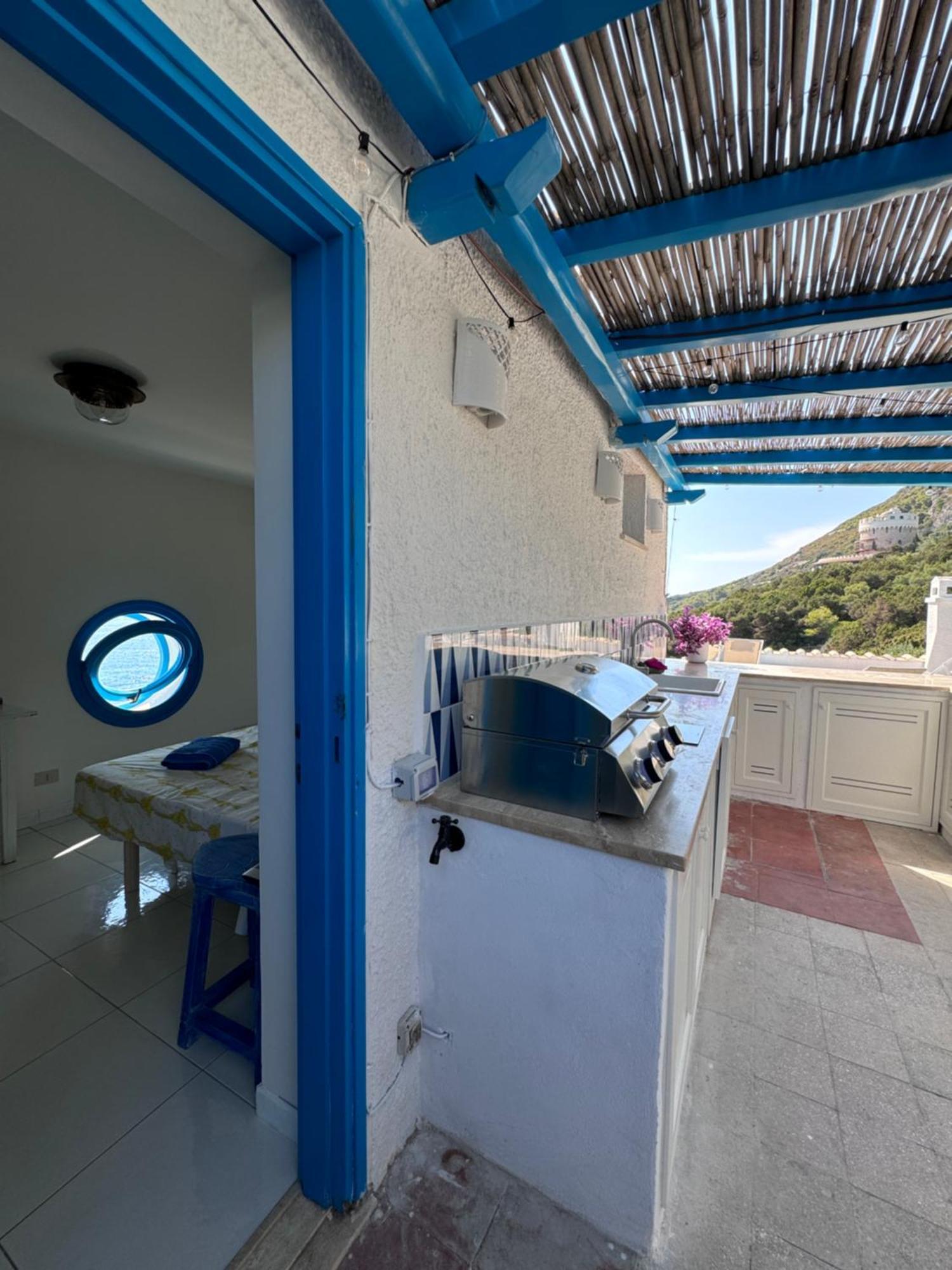 Casa Al Mare Con Spiaggia Privata Condominiale سان فيليس سيرسيو الغرفة الصورة