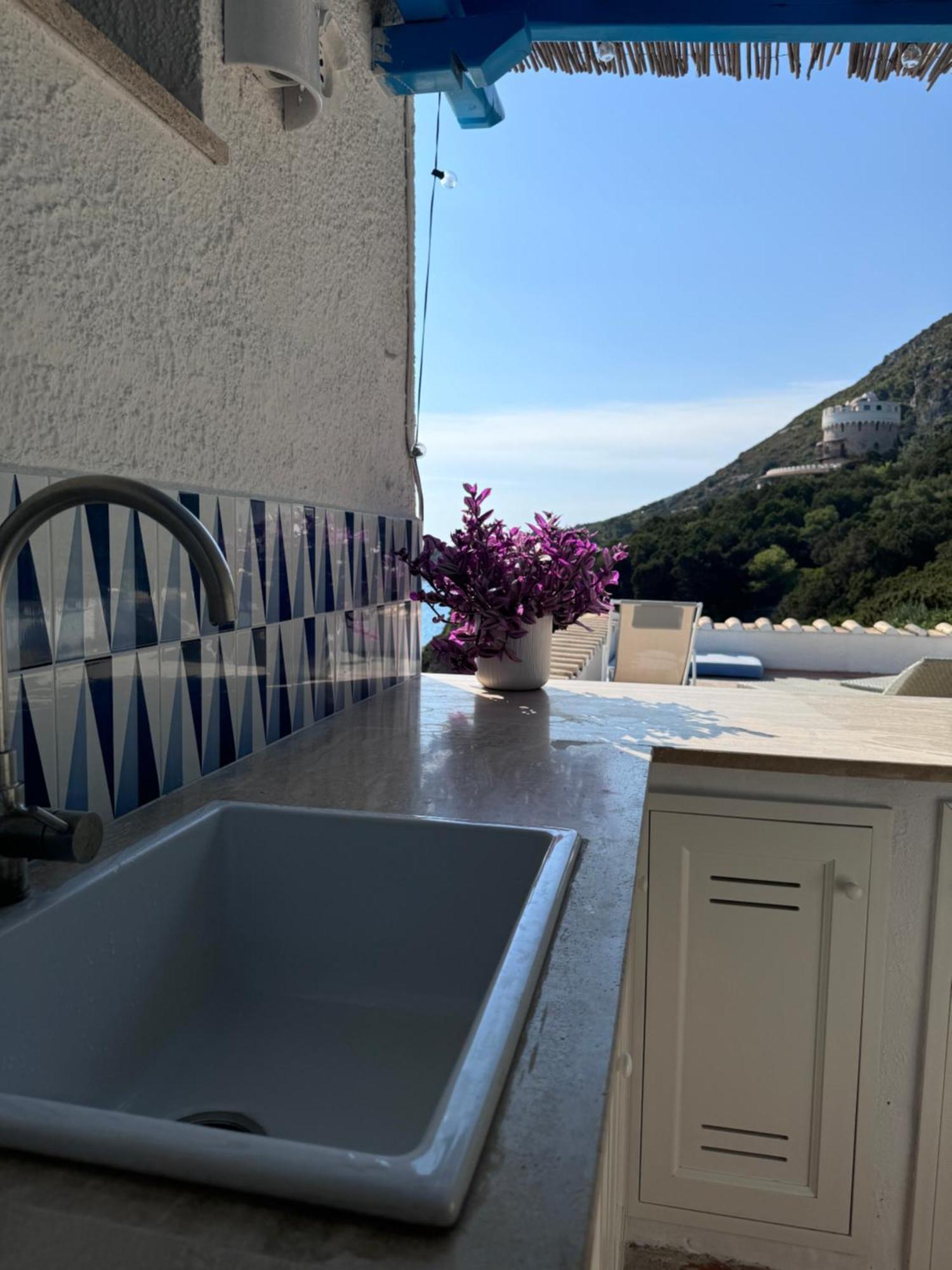 Casa Al Mare Con Spiaggia Privata Condominiale سان فيليس سيرسيو الغرفة الصورة