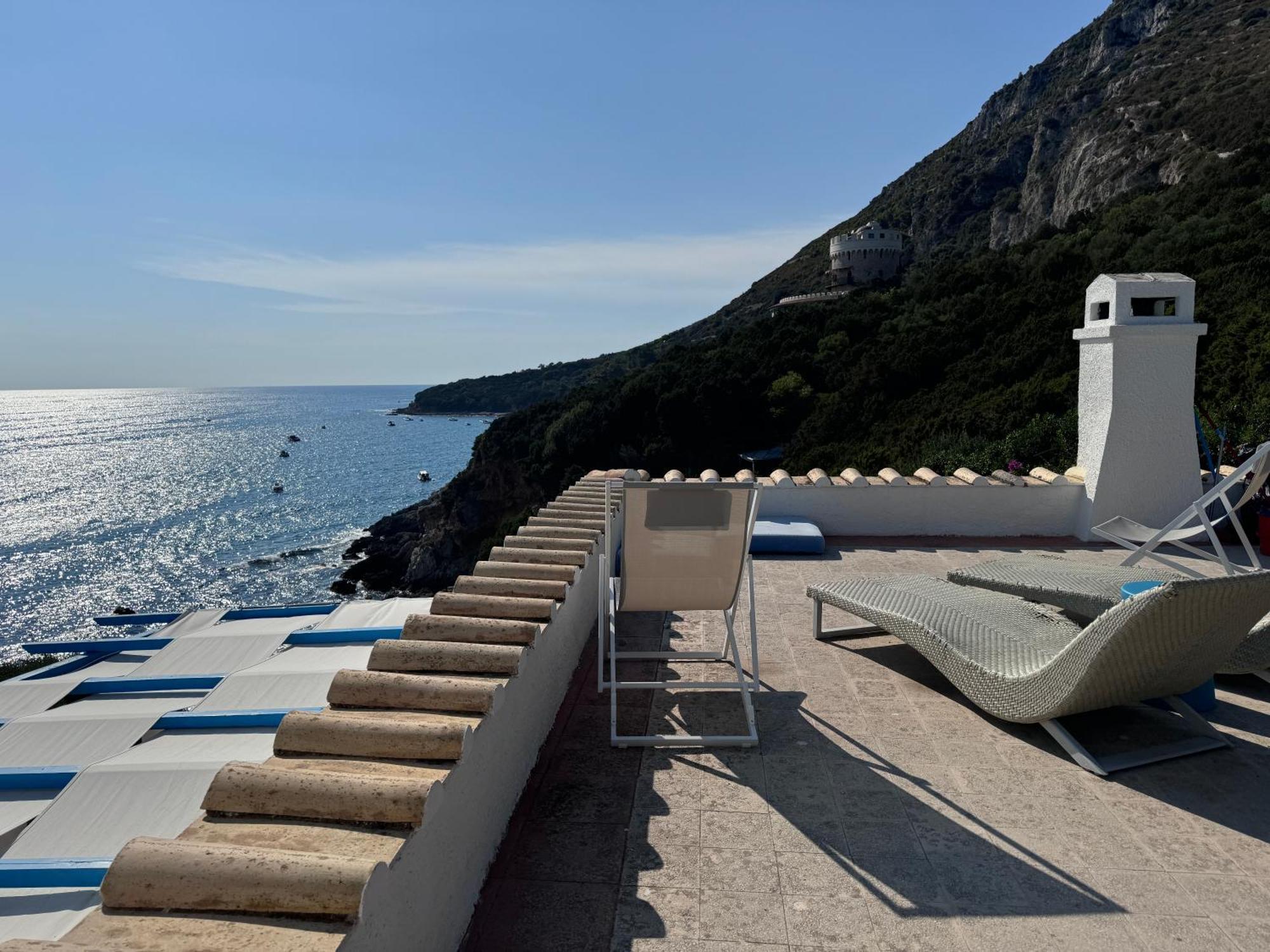 Casa Al Mare Con Spiaggia Privata Condominiale سان فيليس سيرسيو الغرفة الصورة